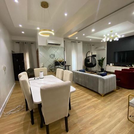 2-Bedroom Furnished Apartment - Lekki Lagos Kültér fotó