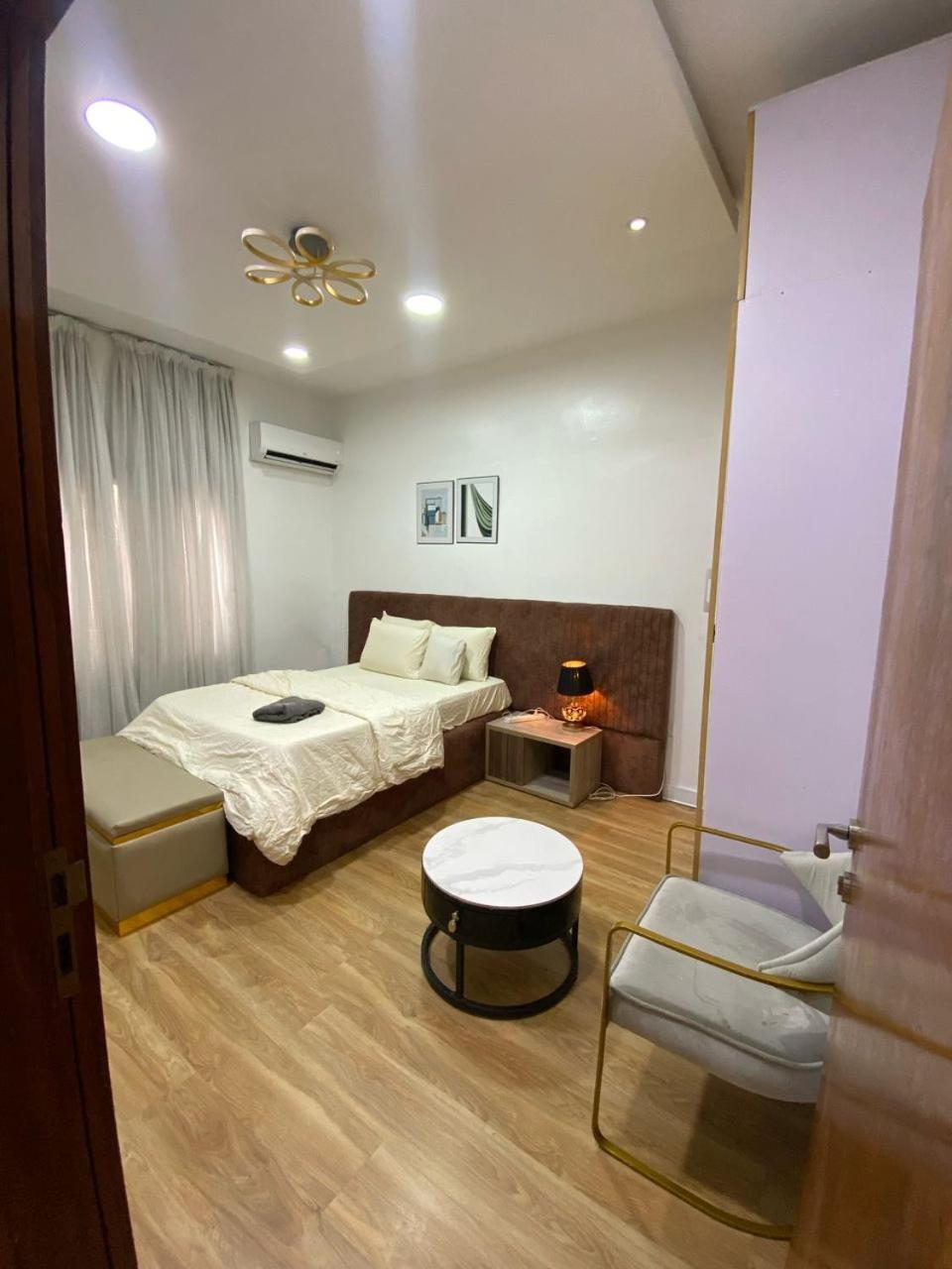 2-Bedroom Furnished Apartment - Lekki Lagos Kültér fotó
